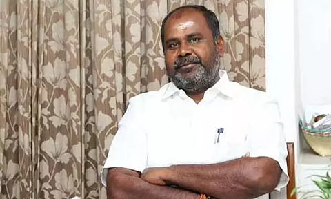 அதிமுகவின் 3-வது தலைமுறையாக எடப்பாடி பழனிசாமி திகழ்கிறார் - முன்னாள் அமைச்சர் ஆர்.பி.உதயகுமார்