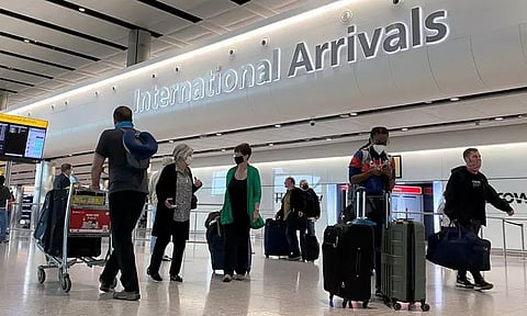 சீனா உள்பட 6 நாடுகளில் இருந்து இந்தியா வரும் பயணிகளுக்கு இன்று முதல் கொரோனா பரிசோதனை சான்றிதழ் கட்டாயம்