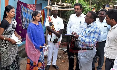 மாவட்ட பார்வையாளர் ஆபிரகாம் ஆய்வு