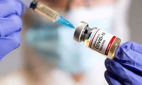 உ.பி. மாநிலத்தின் தலைநகர் லக்னோவில் கொரோனா தடுப்பூசிக்கு தட்டுப்பாடு