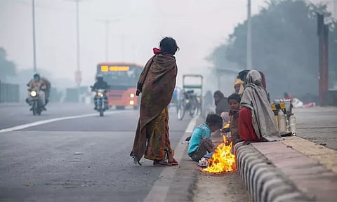 இமாச்சல பிரதேசத்தை விட டெல்லியில் கடுங்குளிர் - மக்கள் கடும் அவதி