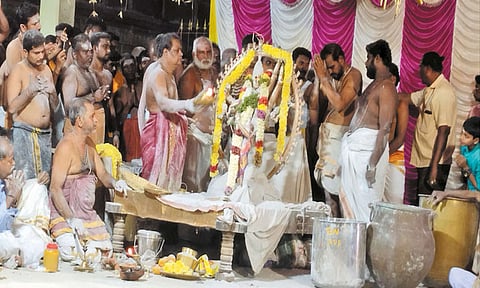 திருவாலங்காடு வடாரண்யேஸ்வரர் கோவிலில் ஆருத்ரா விழா