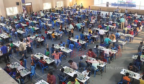 தர்மபுரியில் மாநில செஸ் போட்டி-1,000 மாணவ, மாணவிகள் பங்கேற்பு