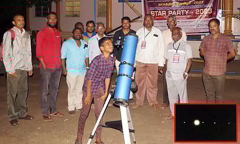 வியாழன் கோளை கண்டுகளித்த பொதுமக்கள்