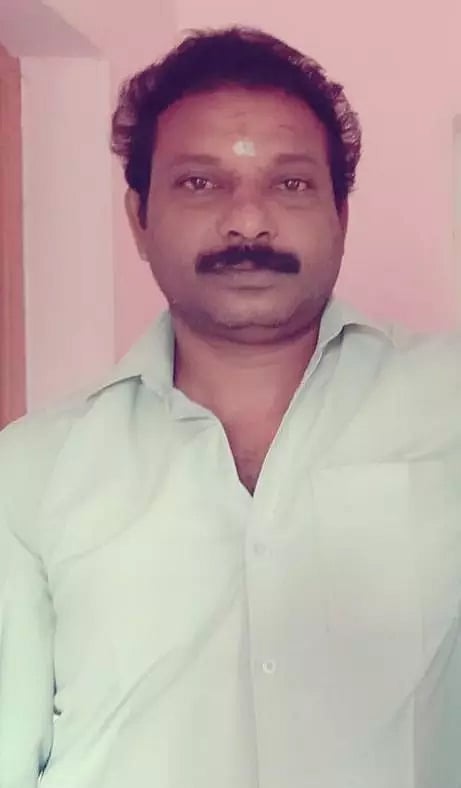 அகஸ்தீஸ்வரத்தில் மோட்டார் சைக்கிள் விபத்தில் தொழிலாளி சாவு நாய் குறுக்கே பாய்ந்ததால் பரிதாபம்