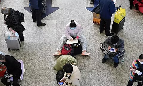 சீனா: வெளிநாட்டு பயணிகளுக்கான கொரோனா பயண கட்டுப்பாடுகள் இன்று முதல் தளர்வு