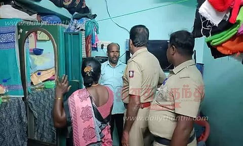 வீட்டில் 10½ பவுன் நகை மாயம்