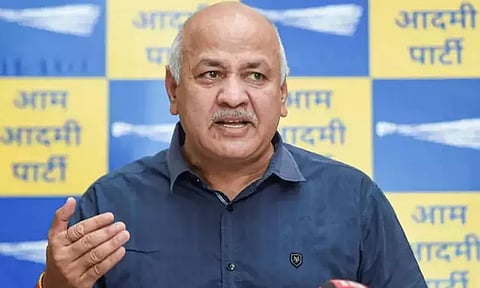 டெல்லி அரசு தலைமைச்செயலகத்தில் துணை முதல்-மந்திரி அலுவலகத்தில் சி.பி.ஐ. அதிரடி சோதனை