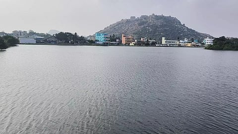 செஞ்சி பி ஏரியில் படகு சவாரி தொடங்கப்படுமா?