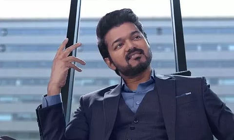 வாரிசின் வாரி குவிக்கும் வசூல் உலகம் முழுவதும் சுமார் ரூ.210 கோடி