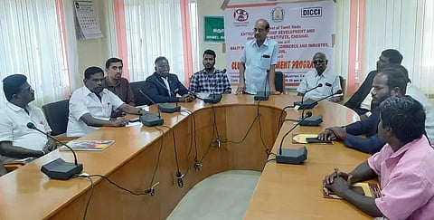 குழுக்கள் அமைத்து தொழில் தொடங்க மானியம்