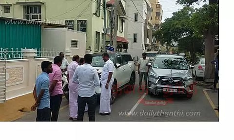சேலத்தில் எடப்பாடி பழனிசாமியுடன், முன்னாள் அமைச்சர்கள் சந்திப்புஈரோடு இடைத்தேர்தல் வேட்பாளர் குறித்து ஆலோசனை
