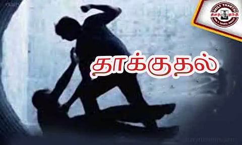 தாய்-மகன்,மகள் உள்பட 4 பேர் மீது தாக்குதல்
