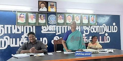 தலைஞாயிறு ஒன்றியத்தில் குடிநீர் தட்டுப்பாட்டை போக்க வேண்டும்ஒன்றியக்குழு கூட்டத்தில் உறுப்பினர்கள் வலியுறுத்தல்