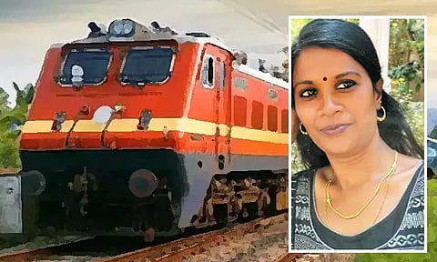 ஆவடி ரெயில் நிலையத்தில் ரெயிலில் அடிபட்டு பெண் போலீஸ் ஏட்டு பலி - தற்கொலையா?