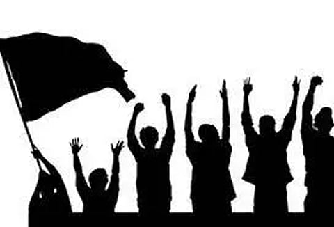 ரேஷன் கடை பணியாளர்கள் ஆர்ப்பாட்டம்