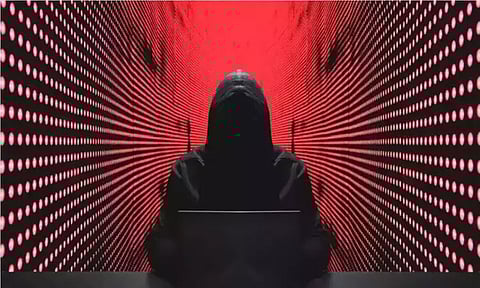 வீடியோ காலில் நிர்வாண வீடியோ எடுத்து, பெண்களிடம் லட்சக்கணக்கில் பணம் பறித்த நபர்