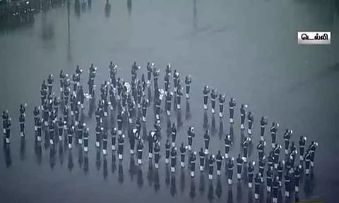 முப்படைகளின் பாசறை திரும்பும் நிகழ்வு - டெல்லியில் தொடங்கியது