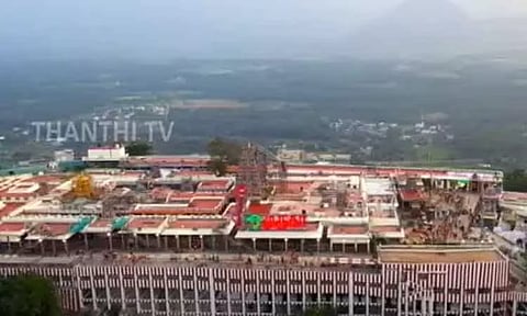 கட்டடங்களுக்கு அனுமதி; பழனி கோவில் நிர்வாகத்திற்கு கோட்டாட்சியர் நோட்டீஸ்