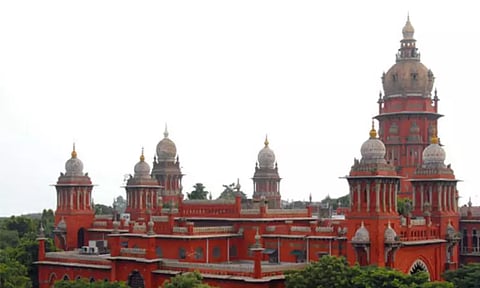 யானைகள் முகாமை முறையாக பராமரிக்க வேண்டும் - சென்னை ஐகோர்ட்டு உத்தரவு