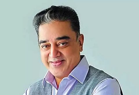 இந்தியன்-2 படப்பிடிப்பு தளத்தில் கமல்.. வைரலாகும் புகைப்படம்