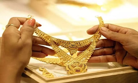 பட்ஜெட் எதிரொலி: புதிய உச்சம் தொட்ட தங்க விலை - ஒரு சவரன் ரூ43,800க்கு விற்பனை