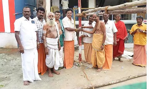 கோவில் கும்பாபிஷேக விழாவையொட்டி முகூர்த்தக்கால் நடும் நிகழ்ச்சி