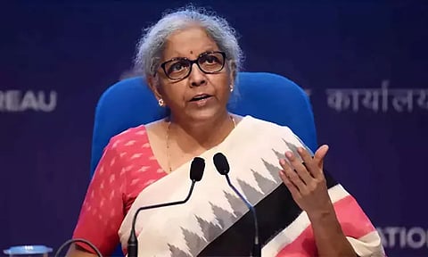 எப்.பி.ஓ. பங்குகள் வாபஸ்: அதானி நிறுவனத்தின் முடிவால் இந்தியாவின் அந்தஸ்துக்கு பாதிப்பா? மத்திய நிதி மந்திரி நிர்மலா சீதாராமன் பதில்