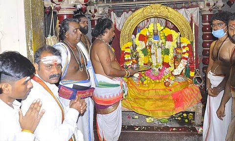 தைப்பூச திருவிழா: திருத்தணி முருகன் கோவிலில் மத்திய இணை மந்திரி எல்.முருகன் சாமி தரிசனம்...!