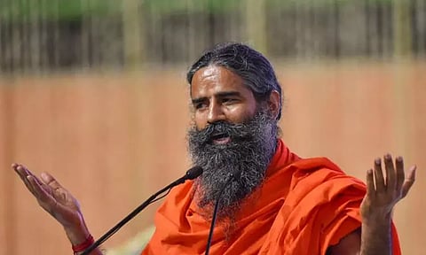 ராஜஸ்தானில் நடைபெற்ற நிகழ்ச்சியில் சர்ச்சைக்குரிய வகையில் பேசியதாக பாபா ராம்தேவ் மீது வழக்குப்பதிவு