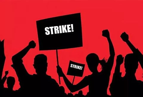 கரி துகள் வெளியேறுவதை கட்டுப்படுத்தக்கோரி கடையடைப்பு