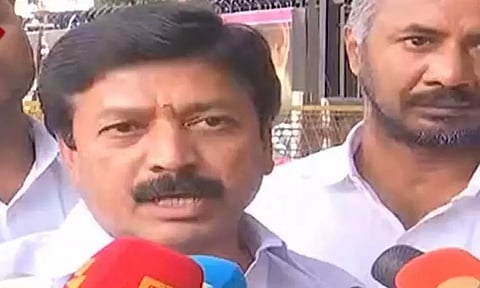 "தென்னரசுக்கு எதிராக யாரும் வாக்களிக்கவில்லை" - அதிமுக எம்.பி. சி.வி.சண்முகம்