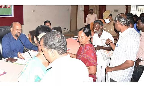 கடலூரில்பொதுமக்கள் குறைகேட்பு கூட்டம்கலெக்டர் பாலசுப்பிரமணியம் தலைமையில் நடந்தது