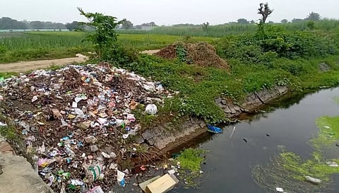 தூர்ந்துபோன நீர்வரத்து வாய்க்கால்கள்