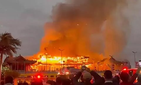 ஆஸ்திரேலியாவில் புத்த கோவிலில் தீ விபத்து