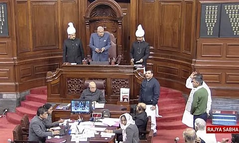 தொடர் அமளி: மாநிலங்களவை 2 மணி வரை ஒத்தி வைப்பு