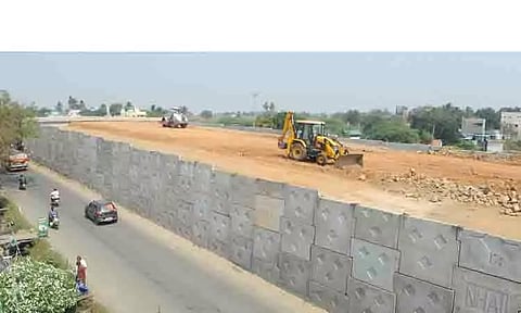 சிறுவாச்சூர் மேம்பால மீம்ஸ் வைரல்....