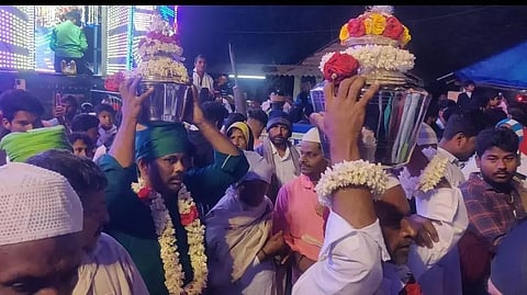 சந்தனக்கூடு விழா