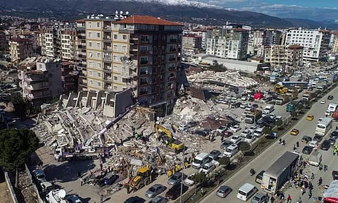 துருக்கி - சிரியா நிலநடுக்கம்: பலி எண்ணிக்கை 12 ஆயிரத்தை கடந்தது...!