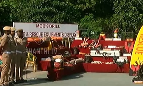 சென்னை ஓமந்தூரார் அரசு மருத்துவமனையில் தீயணைப்பு துறையினர் ஒத்திகை நிகழ்ச்சி