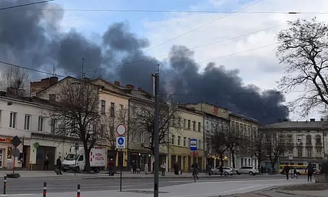 ஓர் ஆண்டை நெருங்கும் போர் உக்ரைன் நகரங்கள் மீது ரஷியா குண்டு மழை