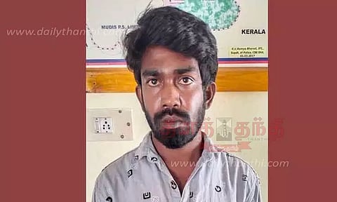 மோட்டார் சைக்கிள் திருடிய வாலிபர் கைது