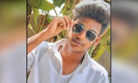 ஆவடியில் டிராக்டர் சக்கரத்தில் சிக்கி கல்லூரி மாணவர் பலி