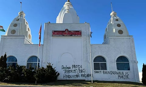 கனடா: இந்து மத வழிபாட்டு தலம் அவமதிப்பு - இந்தியா, பிரதமர் மோடிக்கு எதிரான வாசகங்கள்...!