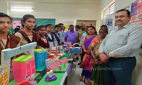 மாணவர்கள் கடின உழைப்பு இருந்தால் உயர்ந்த நிலைக்கு வரலாம்-கலெக்டர் துரை ரவிச்சந்திரன் பேச்சு