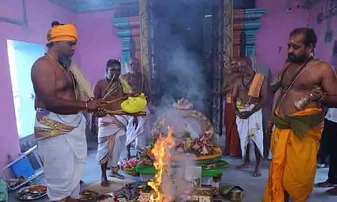 கும்பாபிஷேகத்தை முன்னிட்டு பாலாலயம்