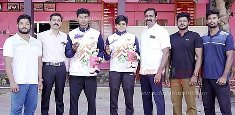 தடகள போட்டியில் பள்ளி மாணவர்கள் சாதனை