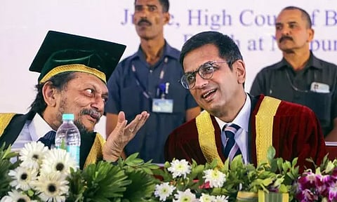 தலைமை நீதிபதியாக 100 நாட்களை நிறைவு செய்த சந்திரசூட்: 14,209 வழக்குகளில் தீர்வு...!