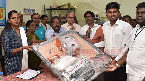 பயிற்சி பெற்ற இளைஞர்களுக்கு சான்றிதழ், விளையாட்டு உபகரணங்கள்