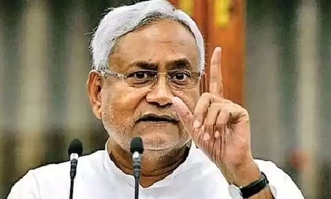 எதிர்க்கட்சிகள் கூட்டணியை காங்கிரஸ் உருவாக்கினால் அடுத்த தேர்தலில் பா.ஜ.க.வை 100 இடங்களுக்குள் சுருட்டி விடலாம் - நிதிஷ்குமார்